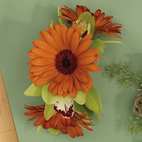 Wristlet Corsage1